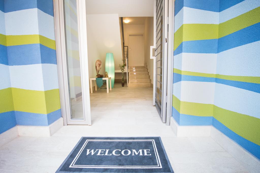 Stanze Del Mare Bed & Breakfast Balestrate ภายนอก รูปภาพ