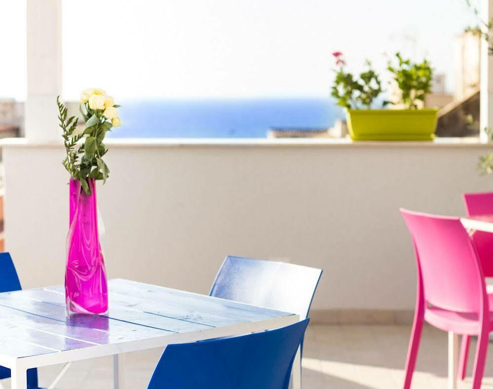 Stanze Del Mare Bed & Breakfast Balestrate ภายนอก รูปภาพ